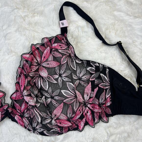 Victoria's Secret Very Sexy Low Cut Demi Black Pink Unlined Applique Bra 36DD - Picture 3 of 7
